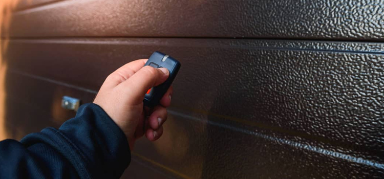 automatic door opener with remote control in Ladera Ranch